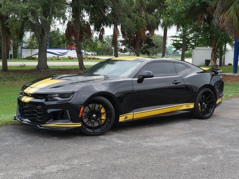 Used 2020 Chevrolet Camaro ZL1 RWD image 8