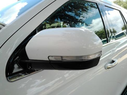 Used 2021 Ford Expedition Max Limited RWD image 18