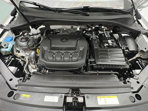 Used 2023 Volkswagen Tiguan SE FWD image 20