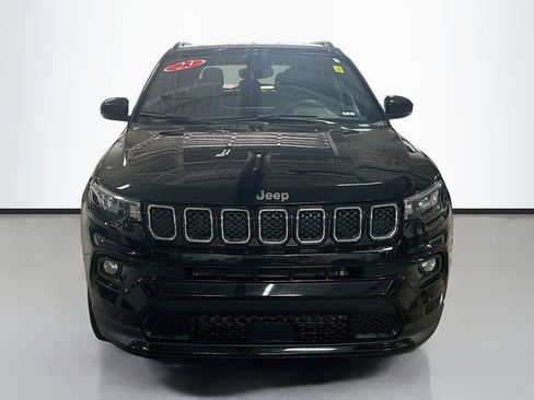 Used 2023 Jeep Compass Limited image 4
