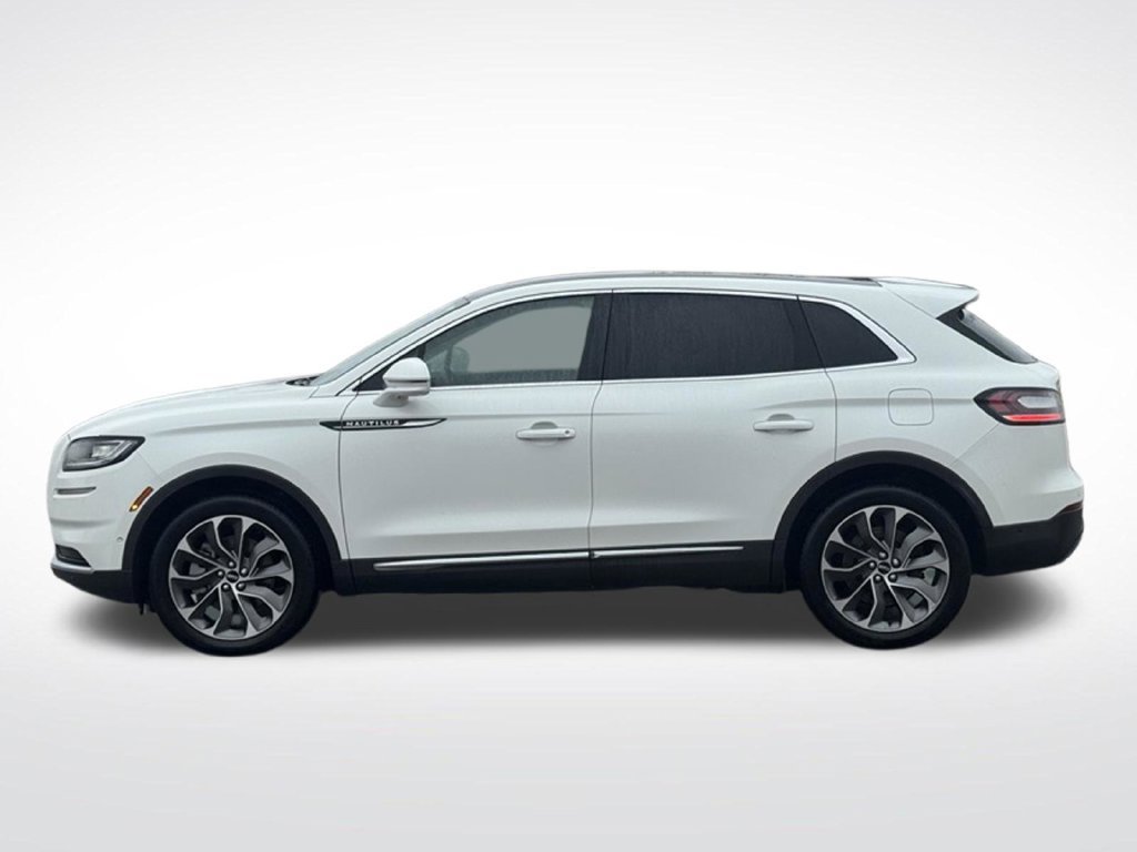 Used 2022 Lincoln Nautilus Reserve w/ Equipment Group 201A AWD/4WD image 37
