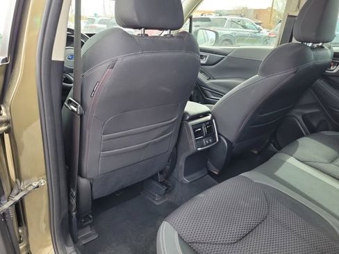 Used 2022 Subaru Forester Premium AWD/4WD image 15
