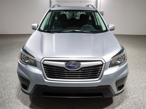 Used 2020 Subaru Forester Premium image 4