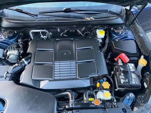 Used 2018 Subaru Outback 3.6R Limited image 15