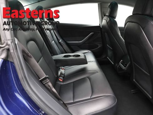 Used 2018 Tesla Model 3 Long Range AWD/4WD image 17
