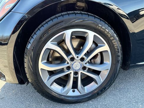 Used 2017 Mercedes-Benz C 300 4MATIC Sedan w/ Premium 1 Package image 19