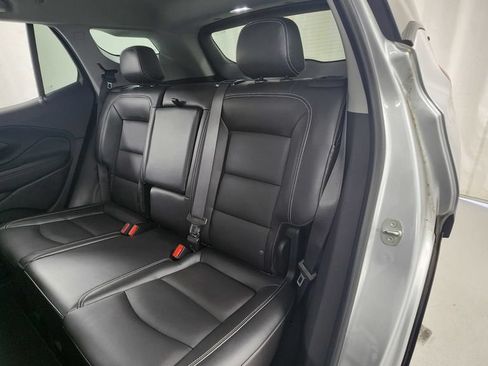 Used 2022 GMC Terrain SLT w/ LPO, Roadside Safety Package AWD/4WD image 12