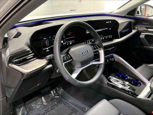 Certified 2025 Audi Q5 Prestige image 16