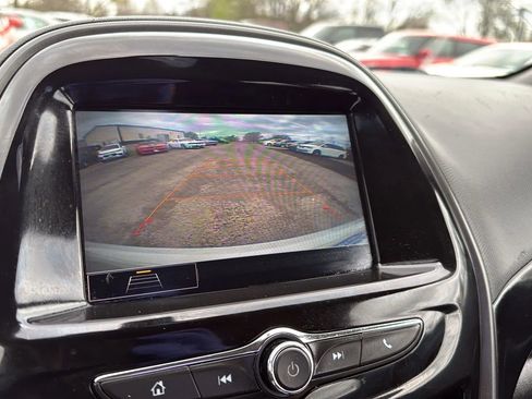 Used 2020 Chevrolet Spark LT image 27