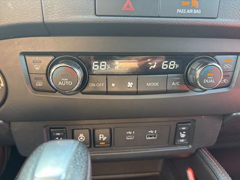 Used 2023 Nissan Frontier PRO-4X w/ Pro Convenience Package AWD/4WD image 17