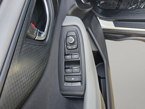 Used 2021 Subaru Outback Premium image 29