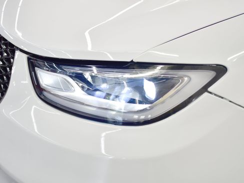 Used 2024 Chrysler Pacifica Touring-L FWD image 34