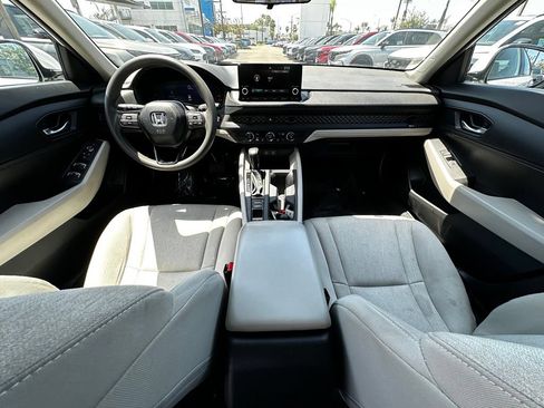Used 2024 Honda Accord LX image 18