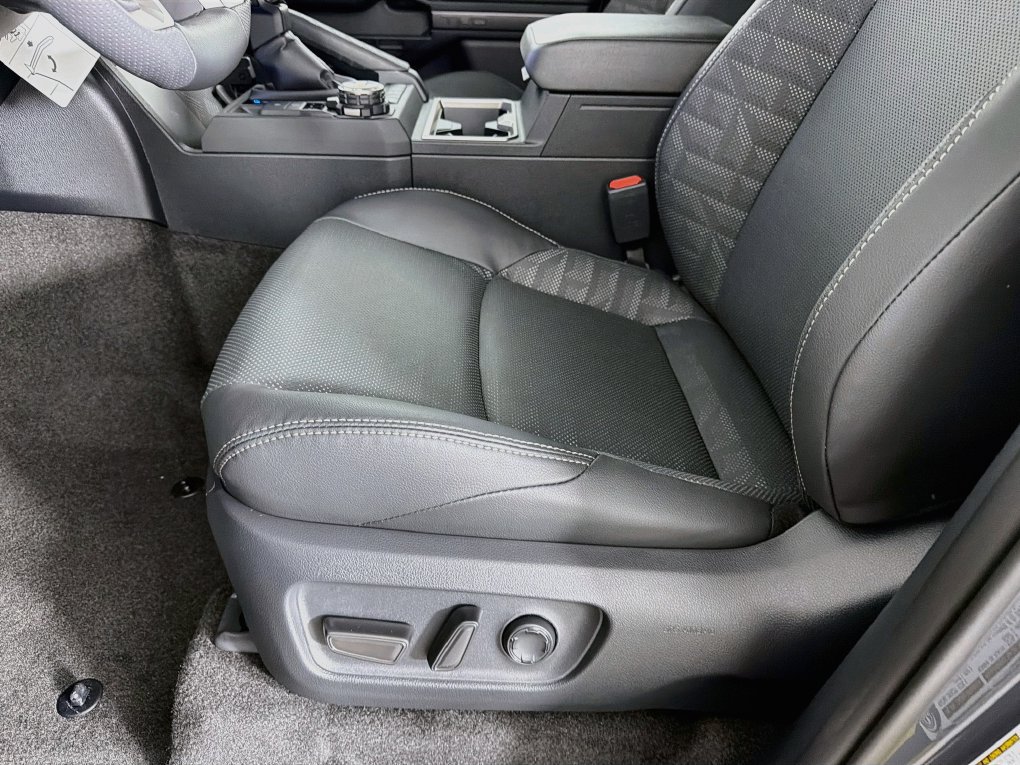 New 2026 Toyota 4Runner TRD Off-Road Premium AWD/4WD image 32