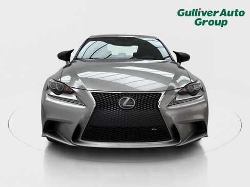 Used 2016 Lexus IS 200t RWD image 14