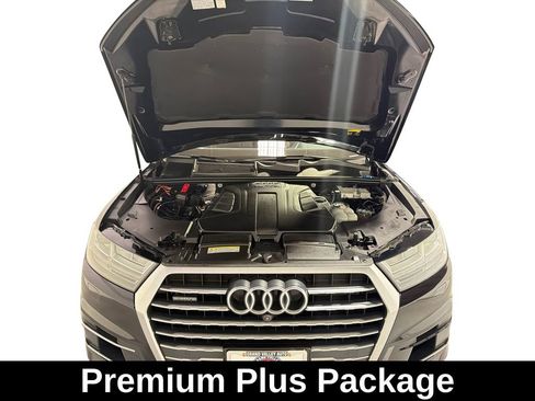Used 2018 Audi Q7 3.0T Premium Plus w/ Premium Plus Package image 12