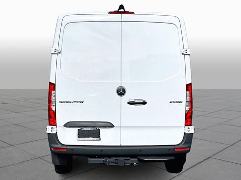 New 2026 Mercedes-Benz Sprinter 2500 image 4