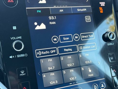 Used 2025 Subaru Outback Premium image 21