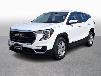 Used 2024 GMC Terrain SLE
