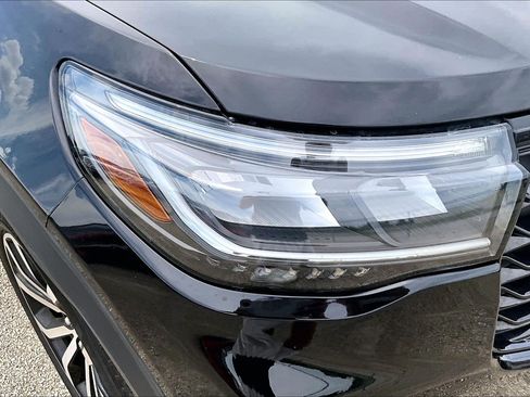 Used 2025 Ford Explorer ST-Line AWD/4WD image 28