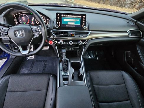 Used 2022 Honda Accord Sport image 14