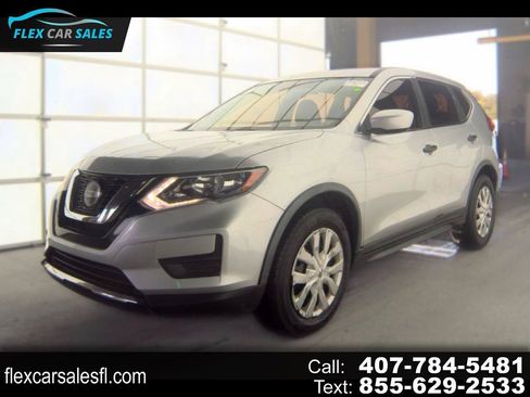 Used 2018 Nissan Rogue S AWD/4WD image 1