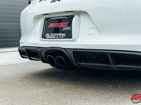 Used 2016 Porsche Cayman GT4 image 34