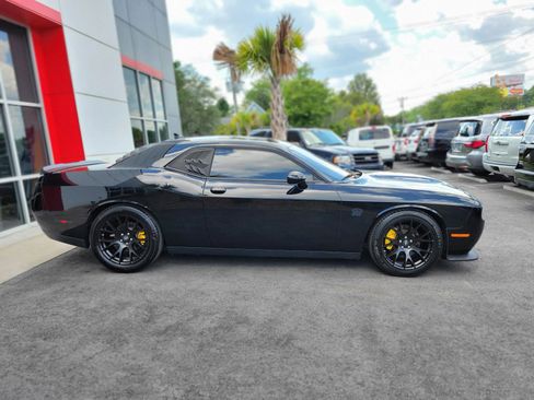 Used 2023 Dodge Challenger R/T w/ Blacktop Package RWD image 7