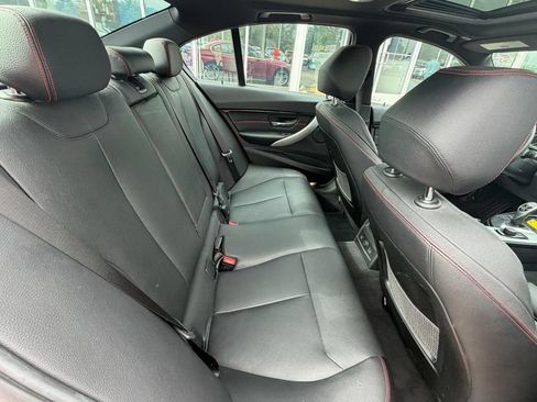 Used 2017 BMW 330i xDrive Sedan AWD/4WD image 13