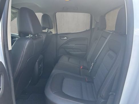 Used 2018 GMC Canyon All Terrain w/ Trailering Package AWD/4WD image 6