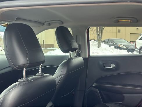 Used 2019 Jeep Compass Trailhawk w/ Leather Interior Group image 32