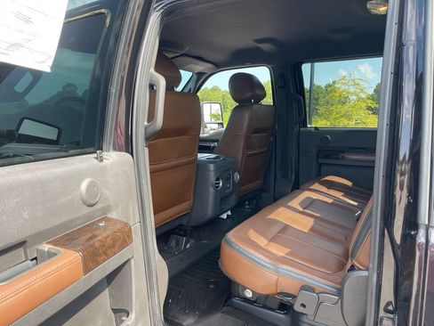 Used 2014 Ford F250 Platinum AWD/4WD image 30