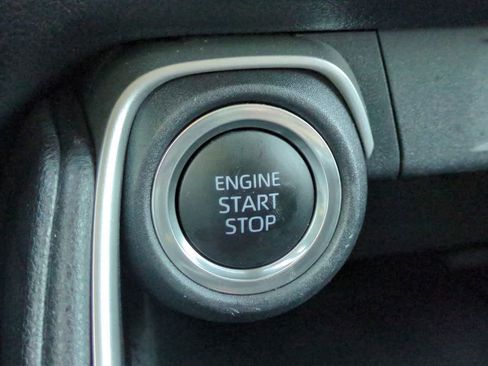 Certified 2025 Toyota Grand Highlander XLE image 26