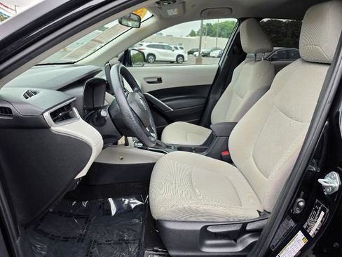 Used 2023 Toyota Corolla Cross L AWD/4WD image 21