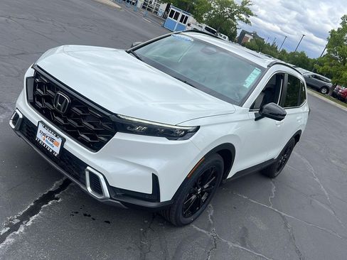 Certified 2025 Honda CR-V Sport Touring image 4