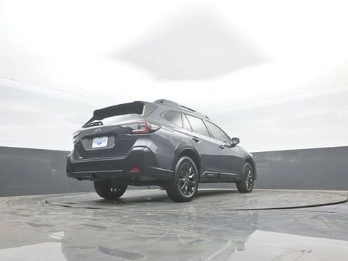 Used 2023 Subaru Outback Onyx Edition XT AWD/4WD image 38