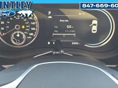 Used 2023 Genesis G70 3.3T w/ Sport Prestige Package image 9