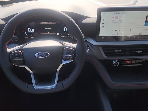 New 2026 Ford Explorer ST-Line image 15