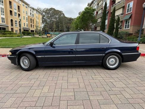 Used 2001 BMW 740iL RWD image 4
