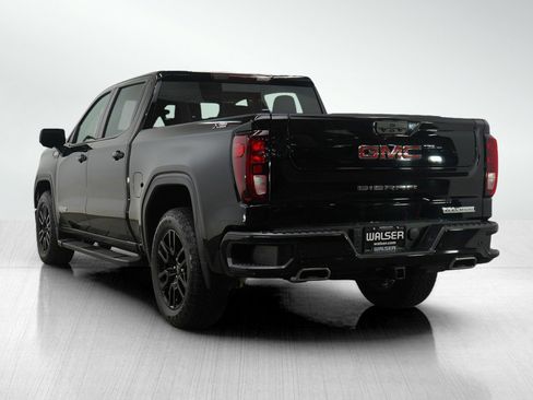 Used 2022 GMC Sierra 1500 Elevation w/ Elevation Premium Package image 3
