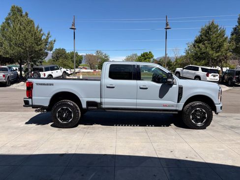 Used 2025 Ford F350 Platinum w/ Tremor Off-Road Package AWD/4WD image 3