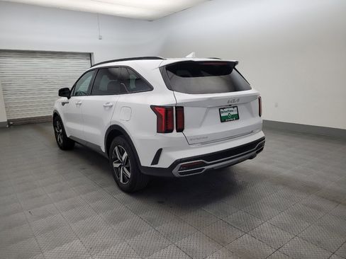 Used 2023 Kia Sorento S w/ Panoramic Sunroof Package FWD image 5