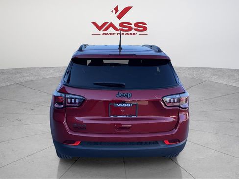 New 2026 Jeep Compass Latitude AWD/4WD image 3
