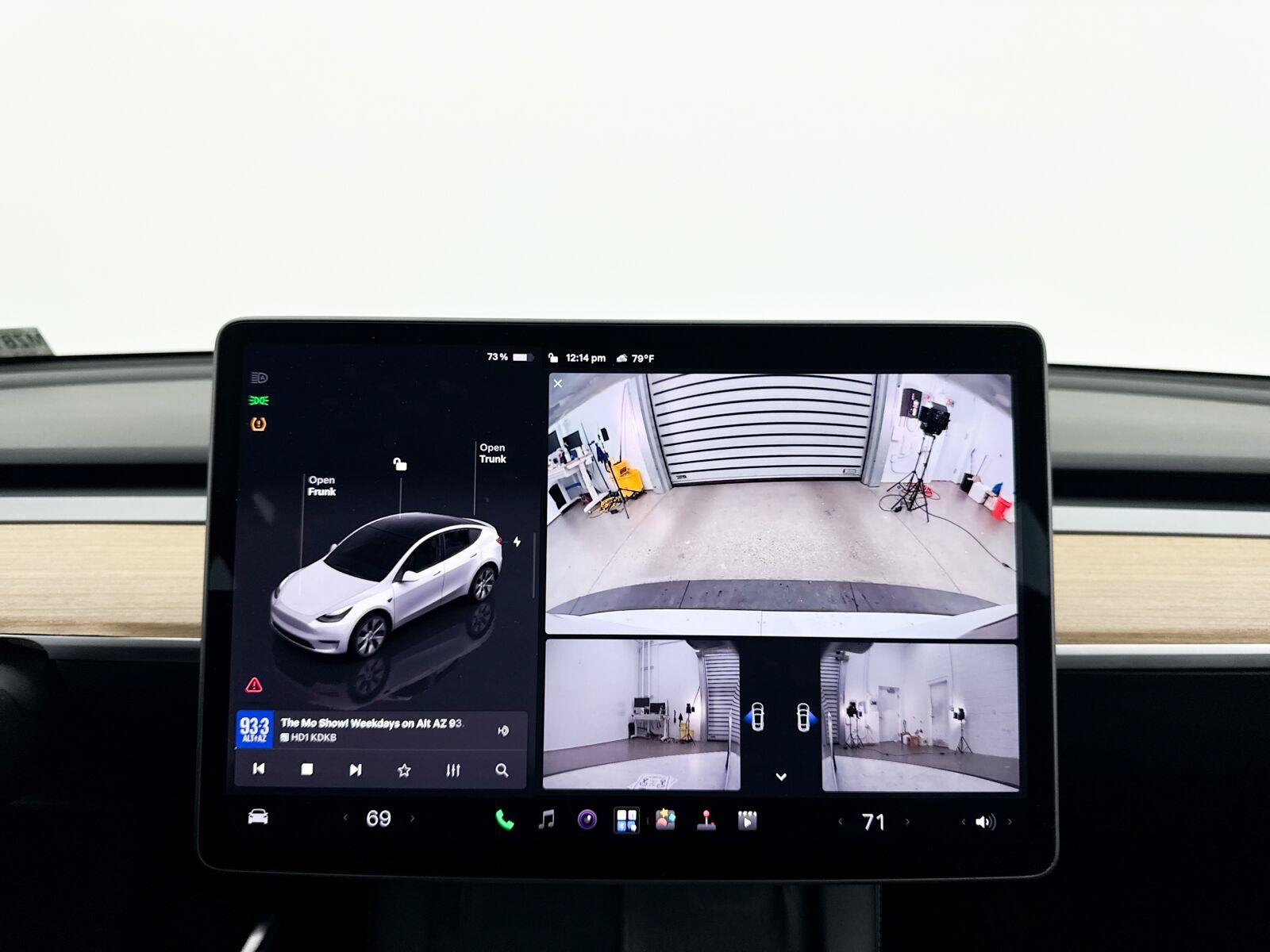Used 2022 Tesla Model Y Long Range AWD/4WD image 9