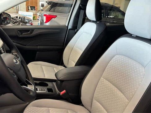 New 2025 Ford Escape Active w/ Tech Pack #1 image 15