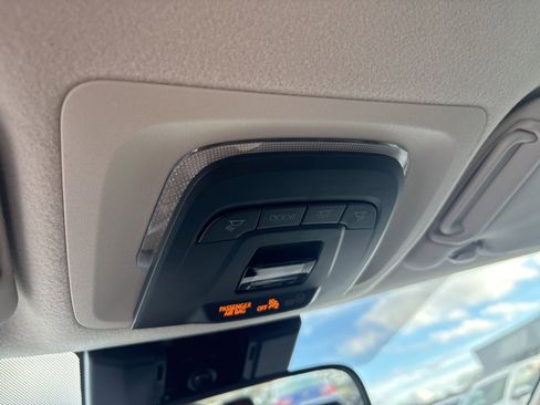 Used 2023 Toyota Corolla LE image 22