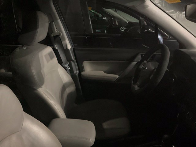 Used 2014 Subaru Forester 2.5i Touring w/ Popular Package #2 AWD/4WD image 5