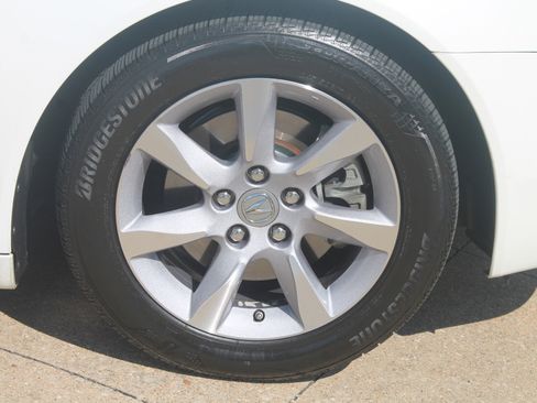 Used 2014 Acura TL image 4