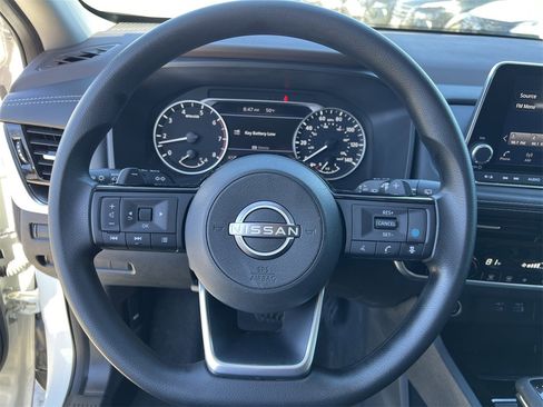 Certified 2023 Nissan Rogue SV image 10