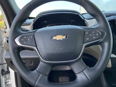 Used 2023 Chevrolet Traverse LT w/ LPO, Cargo Package AWD/4WD image 34
